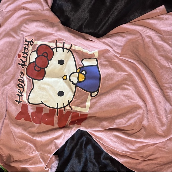 Hello Kitty Bundle! - Picture 2 of 5